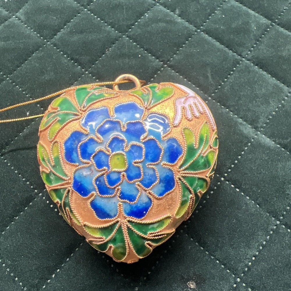 Gold Gilded Enamel Cloisonne Chinese Large Puffy Heart Flower Design Vintage